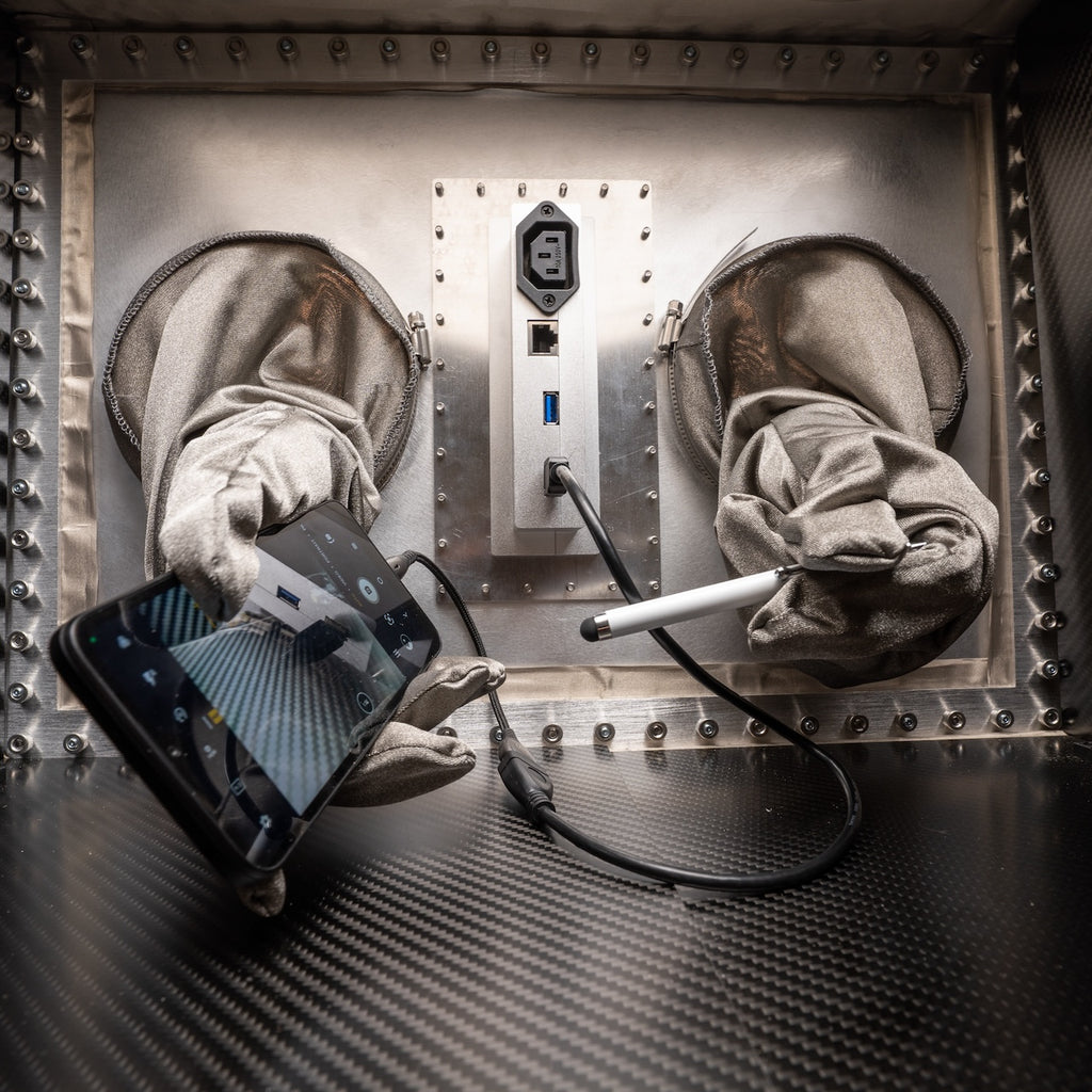 Mission Darkness™ BlockBox Touch Pro – MOS Equipment